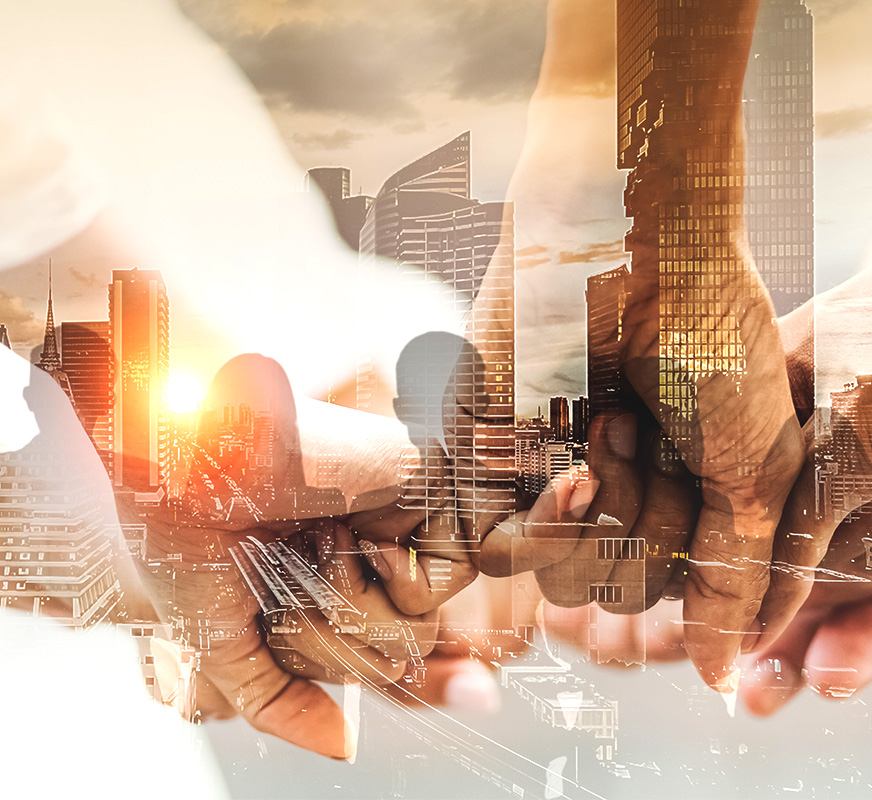 carrier-worker-leed-certified-factory_sq